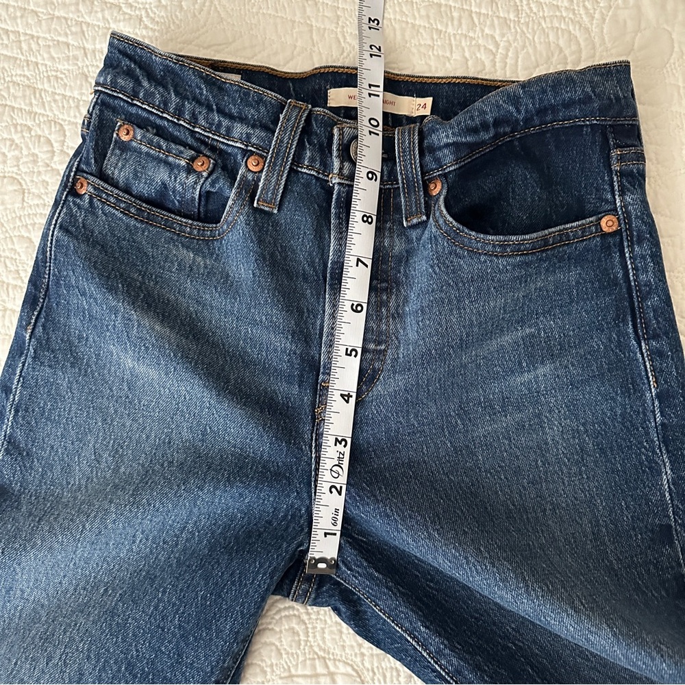 Levi’s Premium Denim Women’s Wedgie Straight Fit Jeans  25” Button Fly - Picture 10 of 15